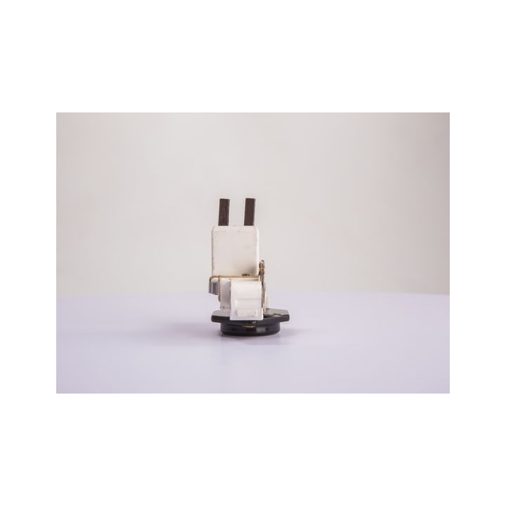 Reguliatorius, kintamosios srovės generatorius BOSCH 1 197 311 235