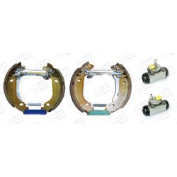 Stabdžių trinkelių komplektas CHAMPION 381151CH