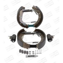 Stabdžių trinkelių komplektas CHAMPION 381306CH