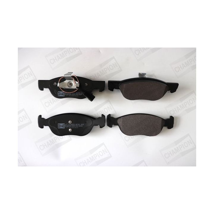 Stabdžių trinkelių rinkinys, diskinis stabdys CHAMPION 571883CH