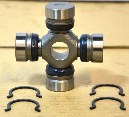 Lankstas, kardaninis velenas LÖBRO U 728/3