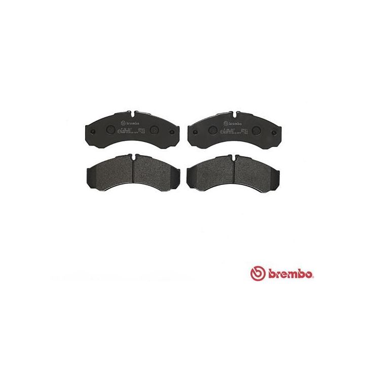 Stabdžių trinkelių rinkinys, diskinis stabdys BREMBO P A6 017