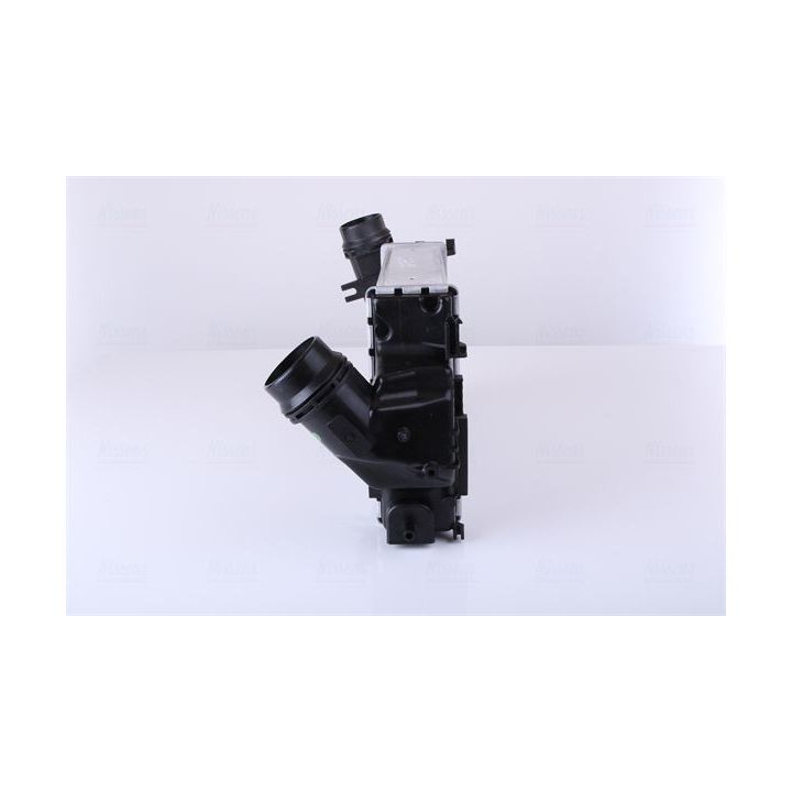 Tarpinis suslėgto oro aušintuvas, kompresorius NISSENS 961121