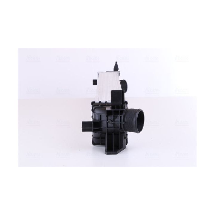 Tarpinis suslėgto oro aušintuvas, kompresorius NISSENS 961479