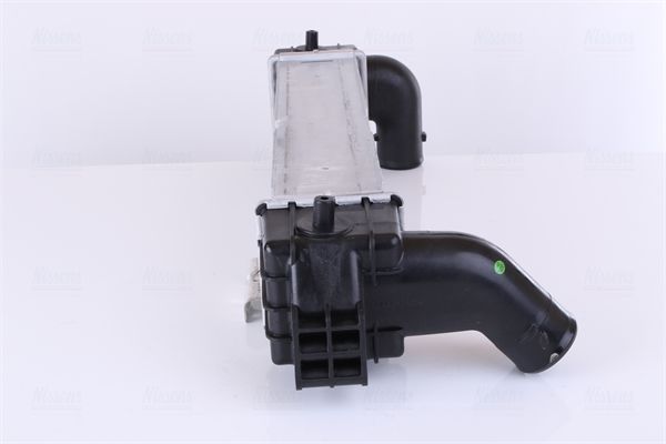 Tarpinis suslėgto oro aušintuvas, kompresorius NISSENS 96215