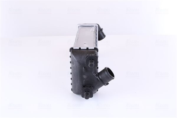 Tarpinis suslėgto oro aušintuvas, kompresorius NISSENS 96466