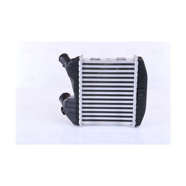 Tarpinis suslėgto oro aušintuvas, kompresorius NISSENS 96499