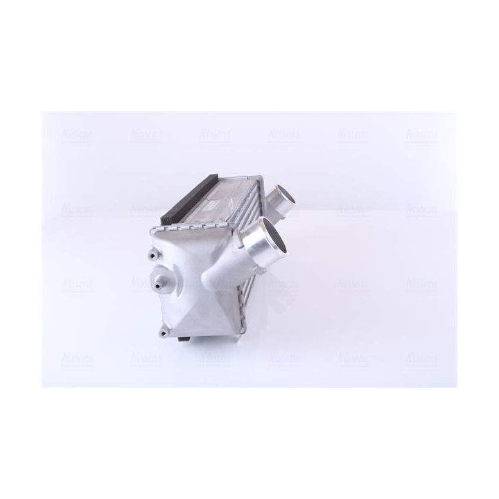 Tarpinis suslėgto oro aušintuvas, kompresorius NISSENS 96559