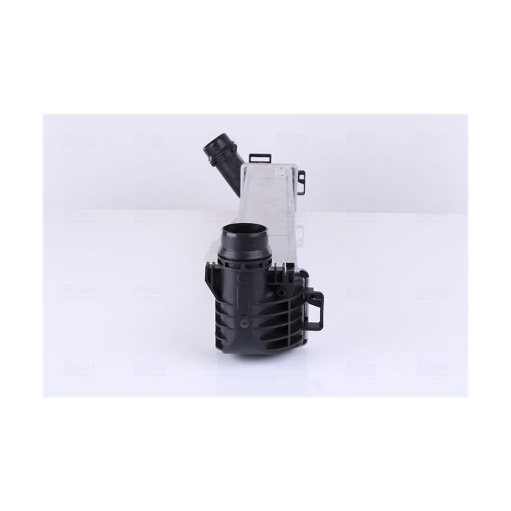 Tarpinis suslėgto oro aušintuvas, kompresorius NISSENS 96569