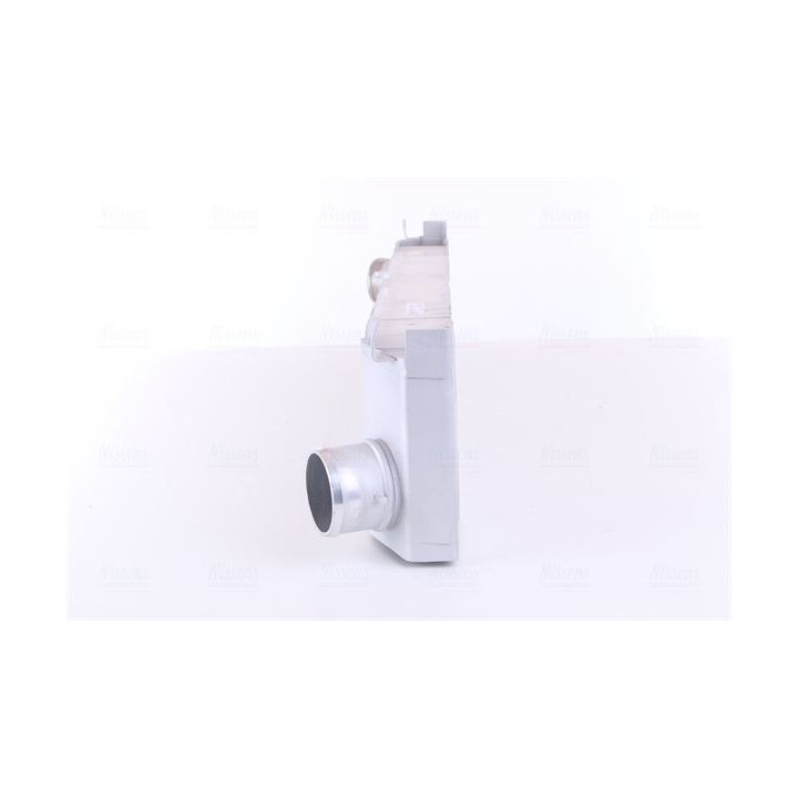 Tarpinis suslėgto oro aušintuvas, kompresorius NISSENS 96623