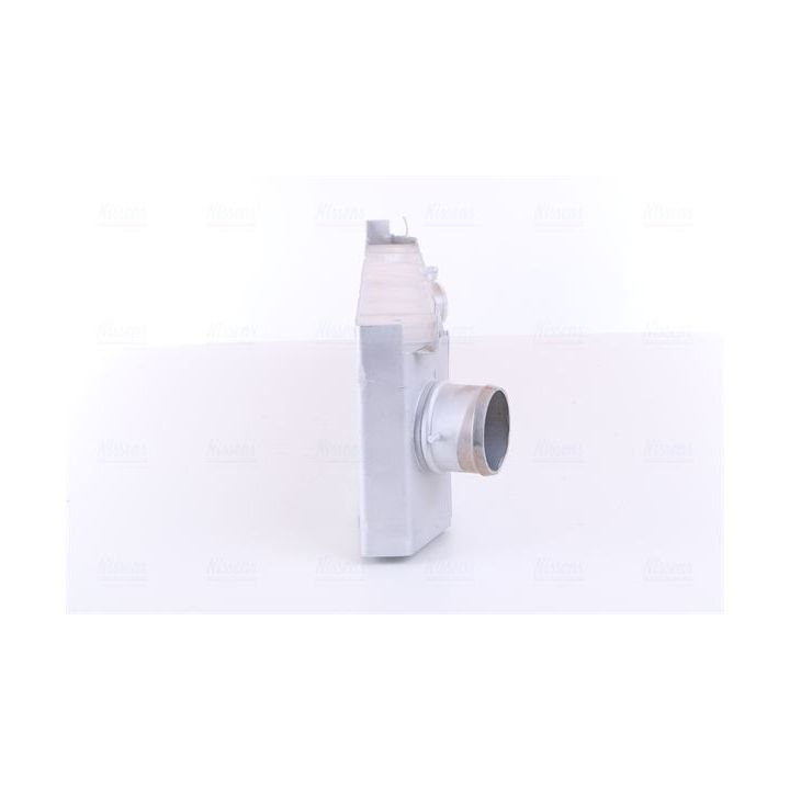 Tarpinis suslėgto oro aušintuvas, kompresorius NISSENS 96623