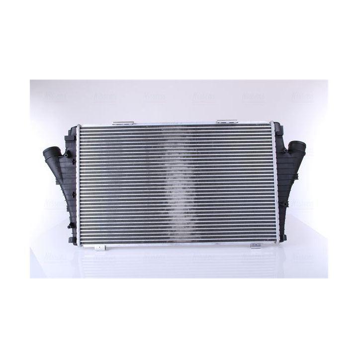 Tarpinis suslėgto oro aušintuvas, kompresorius NISSENS 96646