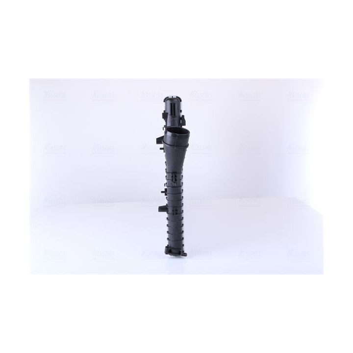 Tarpinis suslėgto oro aušintuvas, kompresorius NISSENS 96647