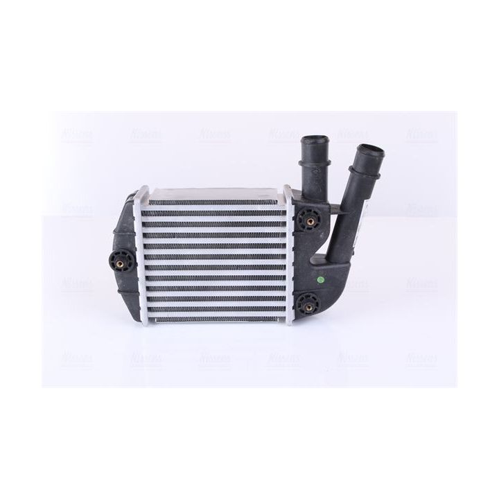 Tarpinis suslėgto oro aušintuvas, kompresorius NISSENS 96673