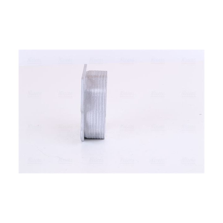 Alyvos aušintuvas, variklio alyva NISSENS 90752