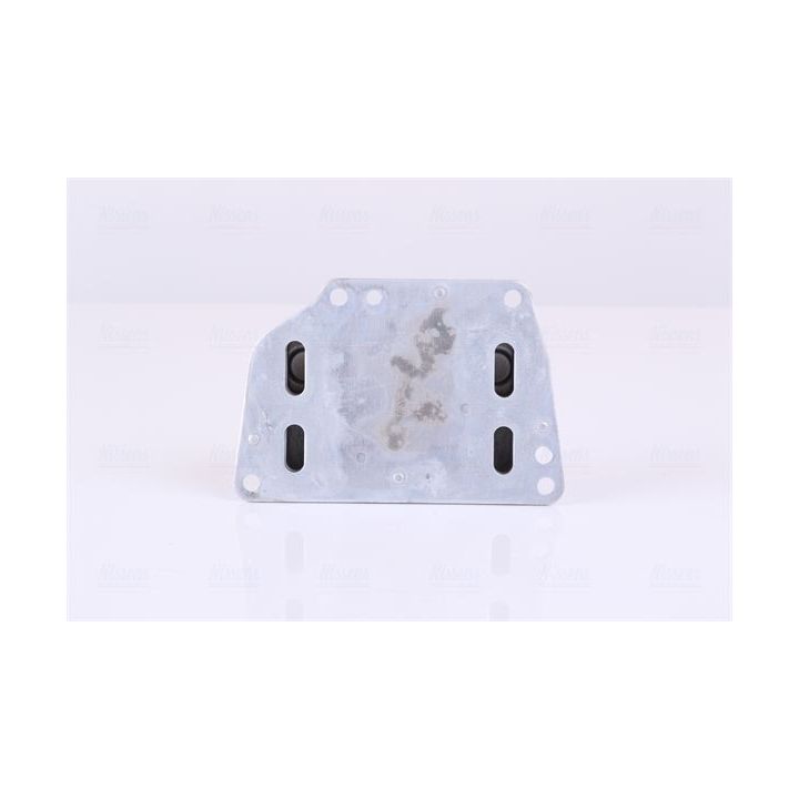 Alyvos aušintuvas, variklio alyva NISSENS 90882