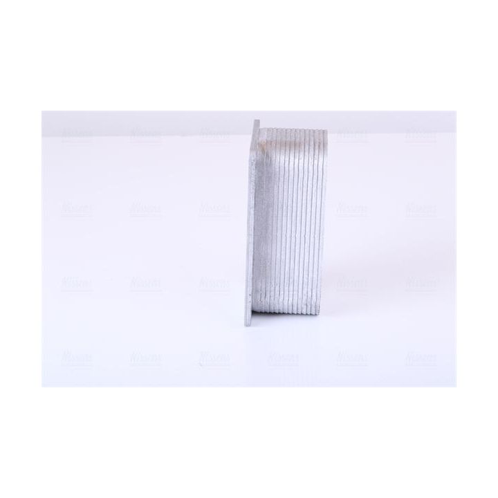 Alyvos aušintuvas, variklio alyva NISSENS 90921