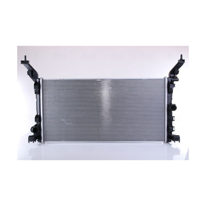 Radiatorius, variklio aušinimas NISSENS 606058