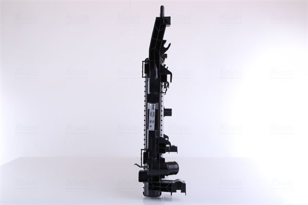 Radiatorius, variklio aušinimas NISSENS 606058