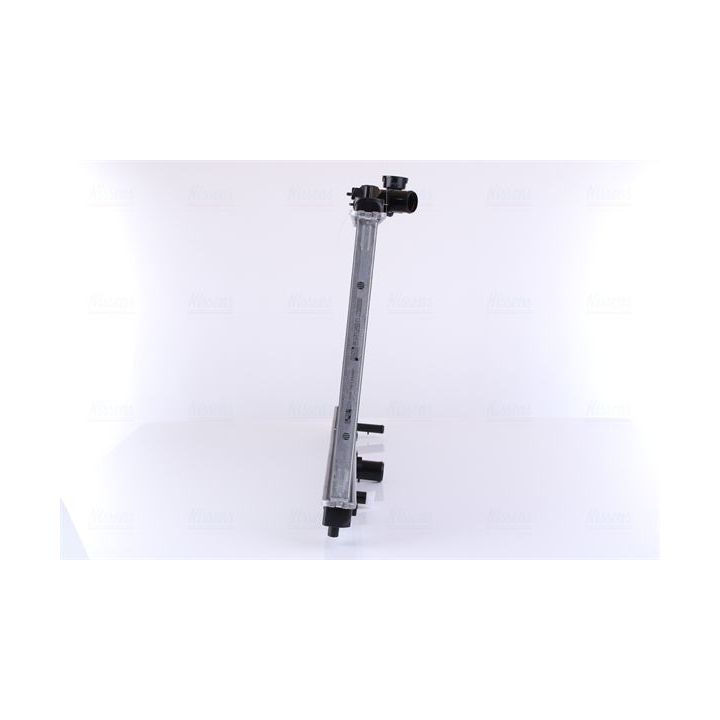 Radiatorius, variklio aušinimas NISSENS 606109