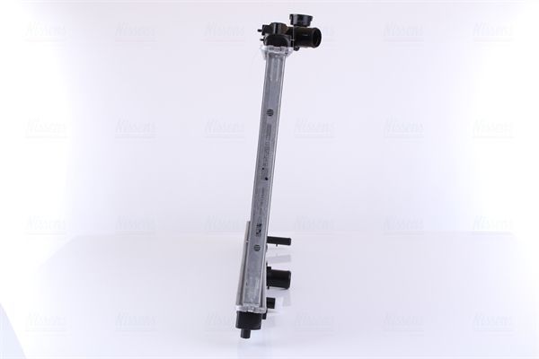 Radiatorius, variklio aušinimas NISSENS 606109