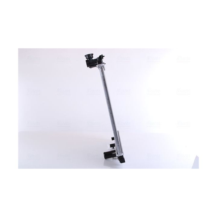 Radiatorius, variklio aušinimas NISSENS 606110