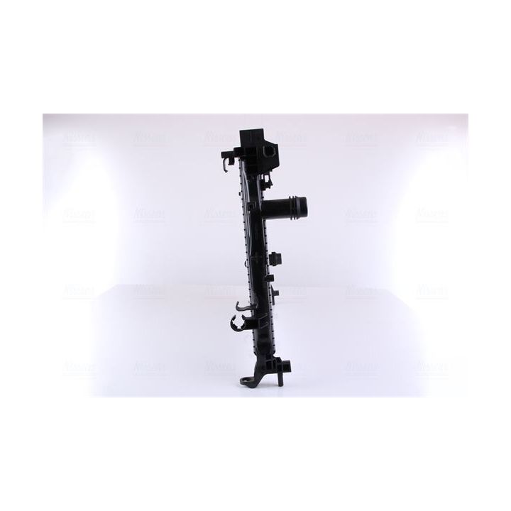 Radiatorius, variklio aušinimas NISSENS 606445