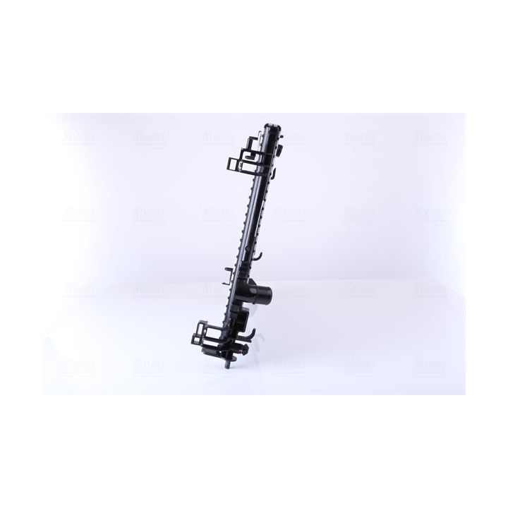 Radiatorius, variklio aušinimas NISSENS 606472