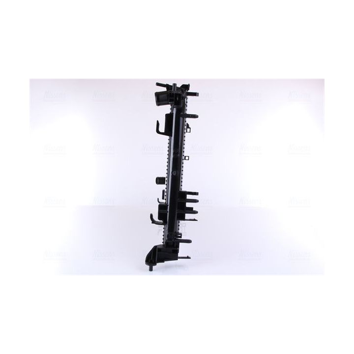 Radiatorius, variklio aušinimas NISSENS 606473