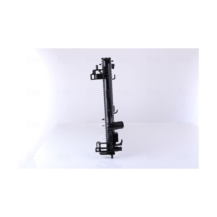 Radiatorius, variklio aušinimas NISSENS 606474