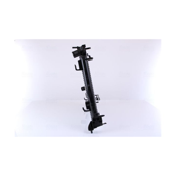 Radiatorius, variklio aušinimas NISSENS 606474