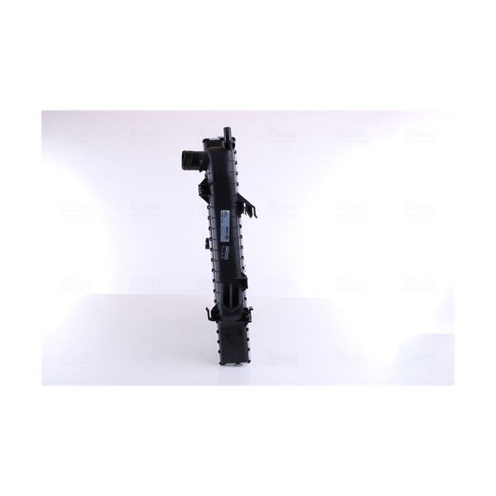 Radiatorius, variklio aušinimas NISSENS 606560