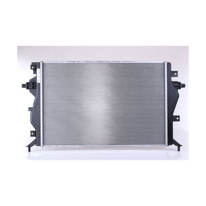 Radiatorius, variklio aušinimas NISSENS 606607