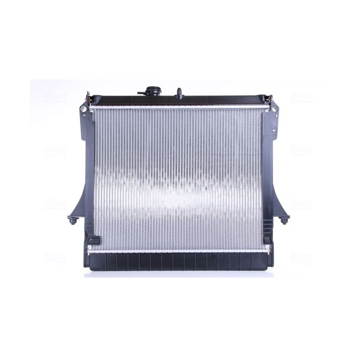 Radiatorius, variklio aušinimas NISSENS 606649