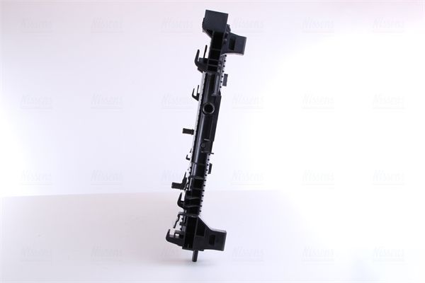 Radiatorius, variklio aušinimas NISSENS 606653