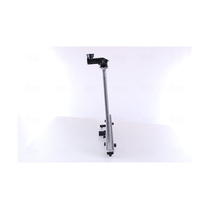 Radiatorius, variklio aušinimas NISSENS 606698