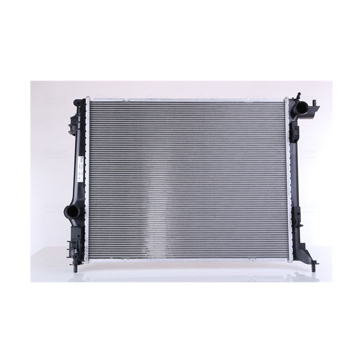 Radiatorius, variklio aušinimas NISSENS 606761