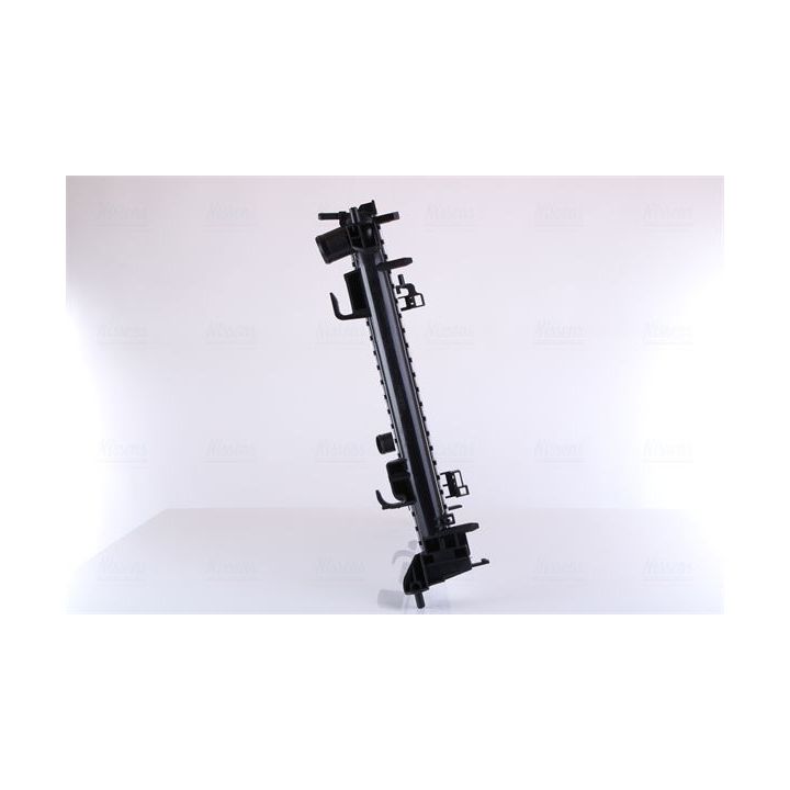 Radiatorius, variklio aušinimas NISSENS 606761