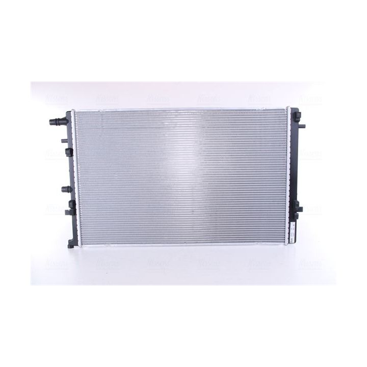 Radiatorius, variklio aušinimas NISSENS 606762