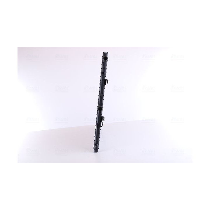 Radiatorius, variklio aušinimas NISSENS 606762