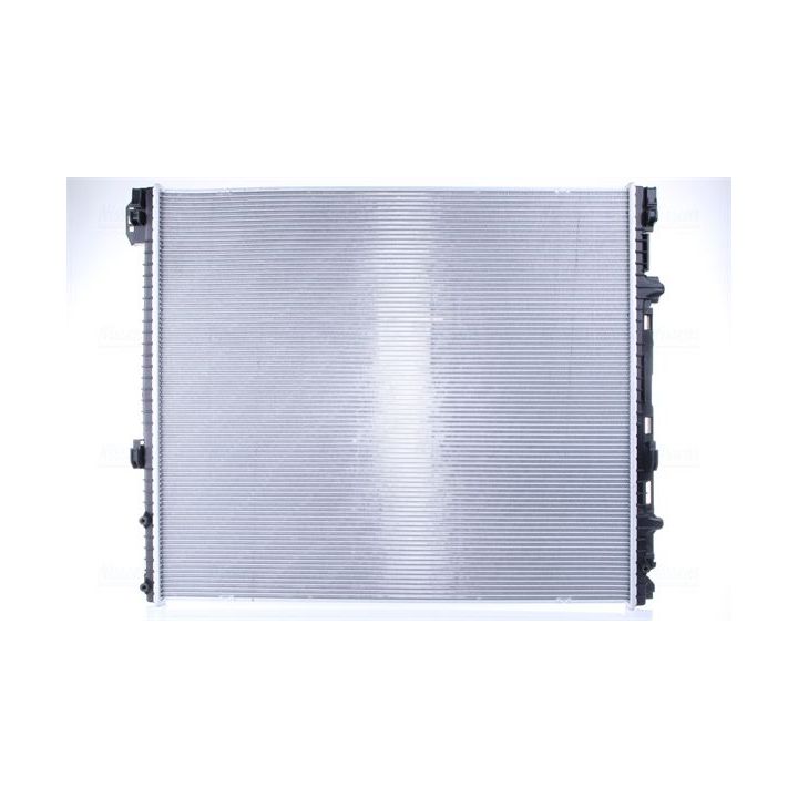 Radiatorius, variklio aušinimas NISSENS 606979