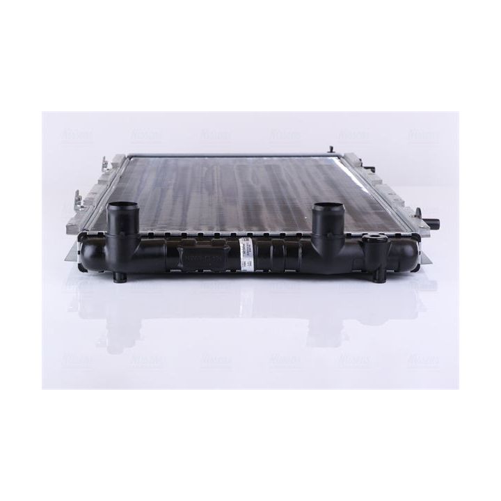 Radiatorius, variklio aušinimas NISSENS 61393