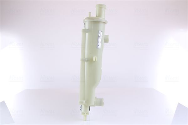 Radiatorius, variklio aušinimas NISSENS 61779