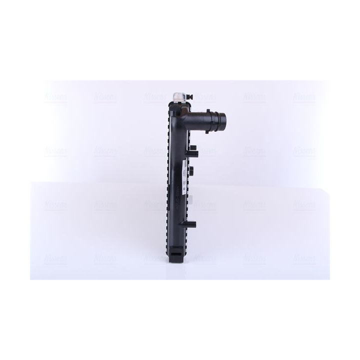 Radiatorius, variklio aušinimas NISSENS 617846