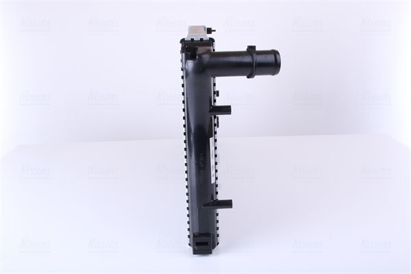 Radiatorius, variklio aušinimas NISSENS 617847