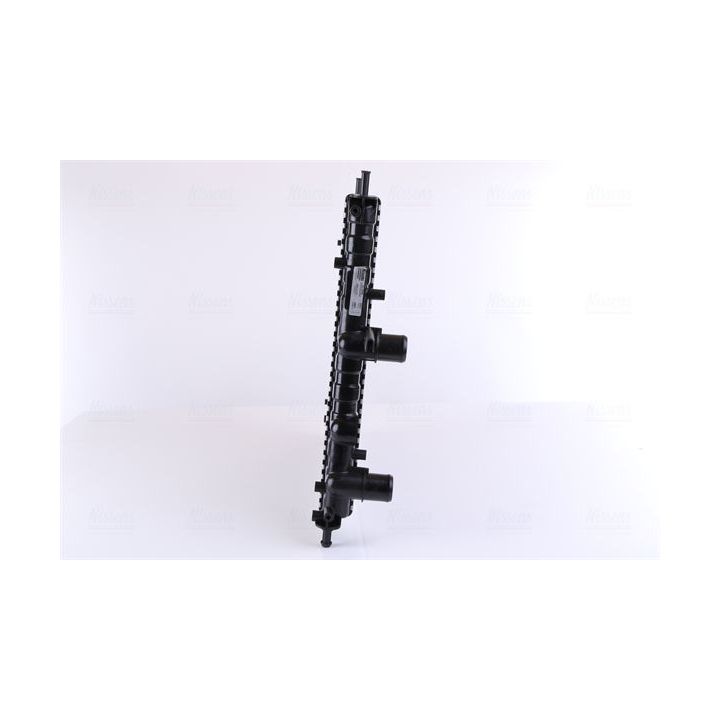 Radiatorius, variklio aušinimas NISSENS 617848