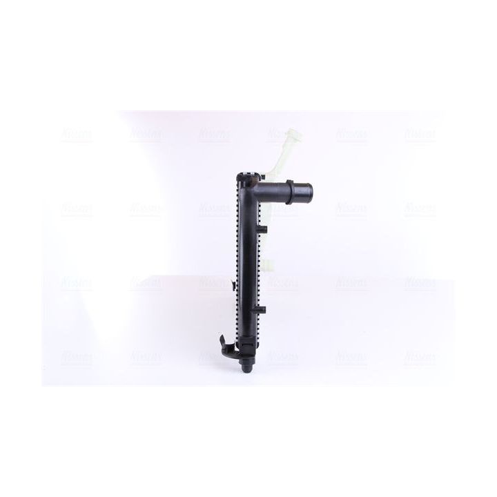 Radiatorius, variklio aušinimas NISSENS 617853