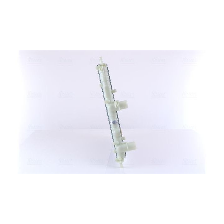 Radiatorius, variklio aušinimas NISSENS 617878