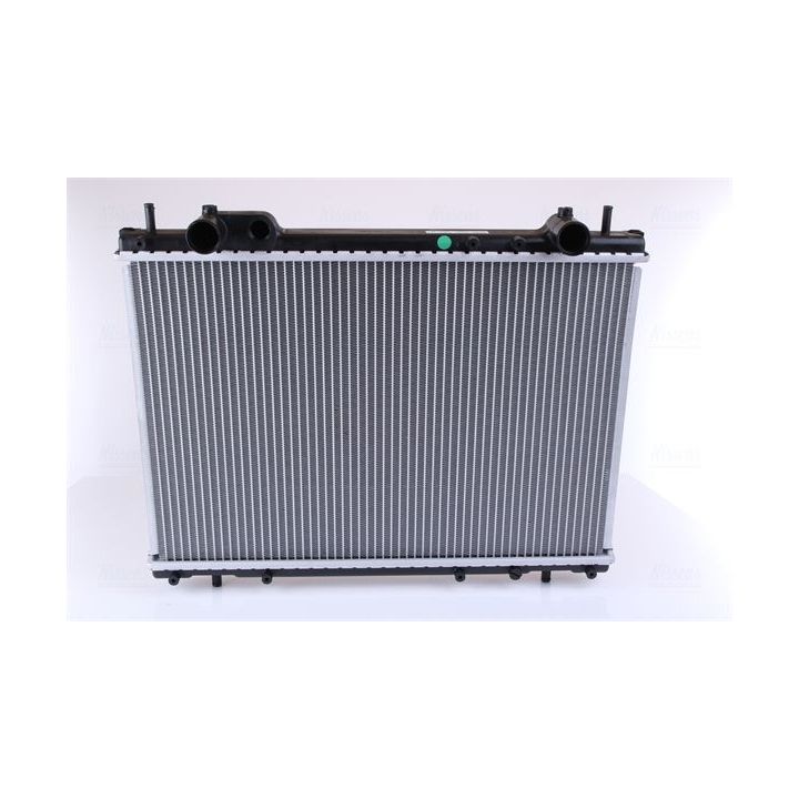 Radiatorius, variklio aušinimas NISSENS 61792A