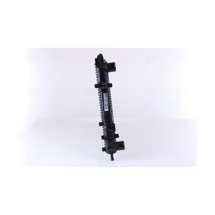 Radiatorius, variklio aušinimas NISSENS 61802